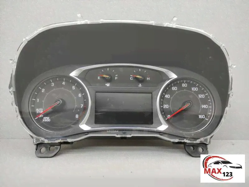 панель приборов (щиток) GMC Acadia внедорожник 5 дв. 2021г. (артикул 049-308760)-2